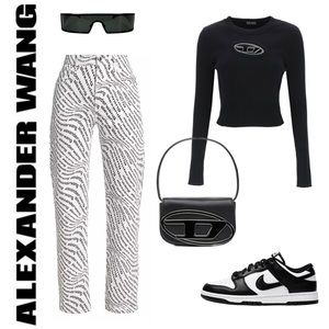 FREE ✈️ 🔥 NWT | ALEXANDER WANG | Alexander wang logo jeans | Wang